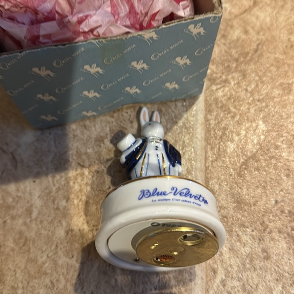 Midori Rabbit music box - Picture 4 of 6